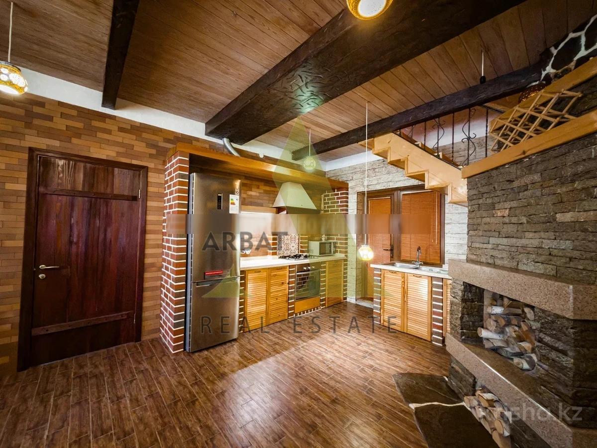 Фото Отдельный дом, 7 комн, 300м²