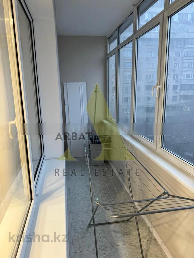Фото Квартира, 4 комн, 185 м², 4/5 эт.
