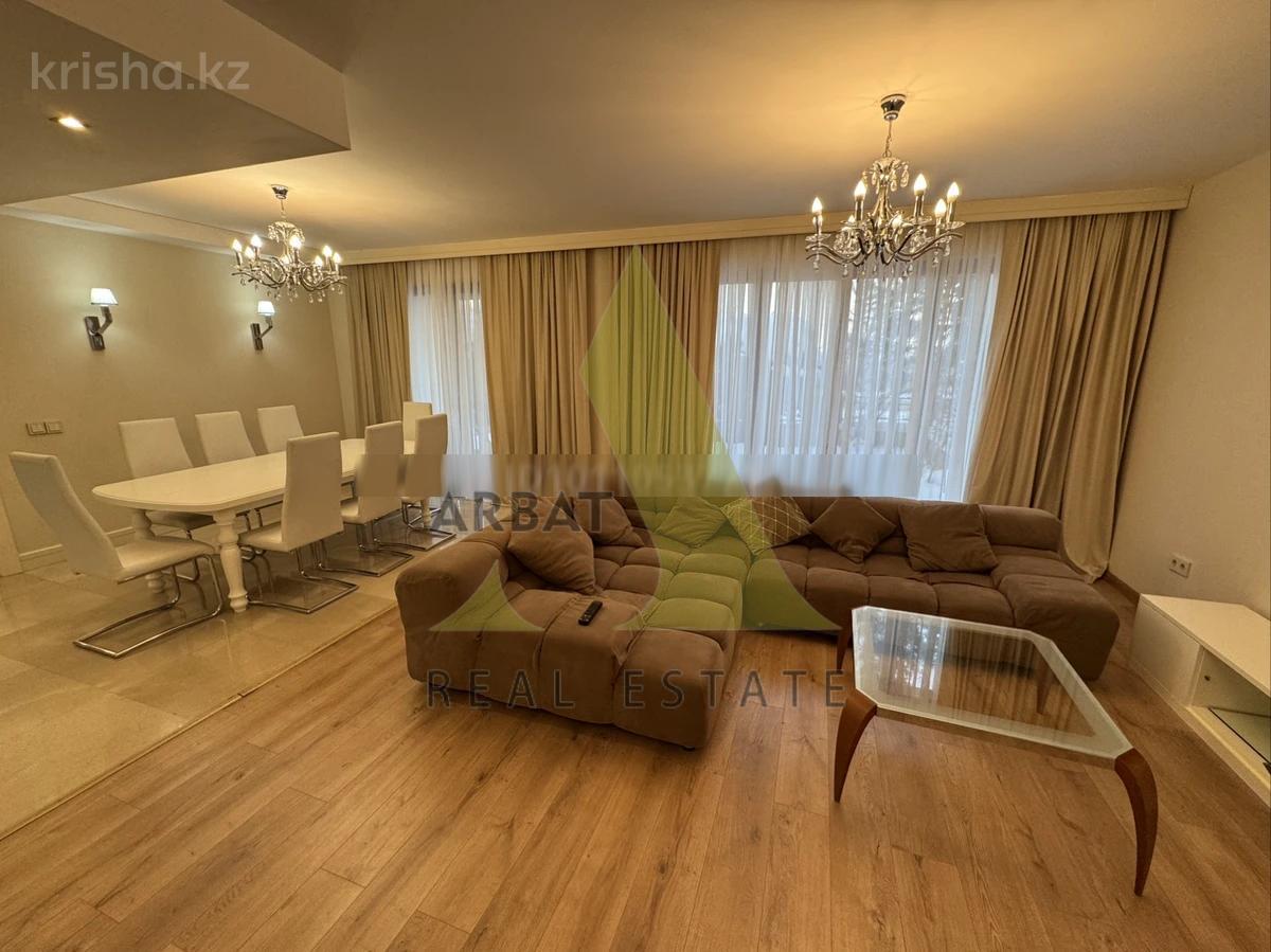 Фото Квартира, 5 комн, 220 м², 2 эт., 2007 г.п.