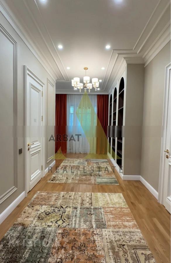 Фото Отдельный дом, 7 комн, 375м²