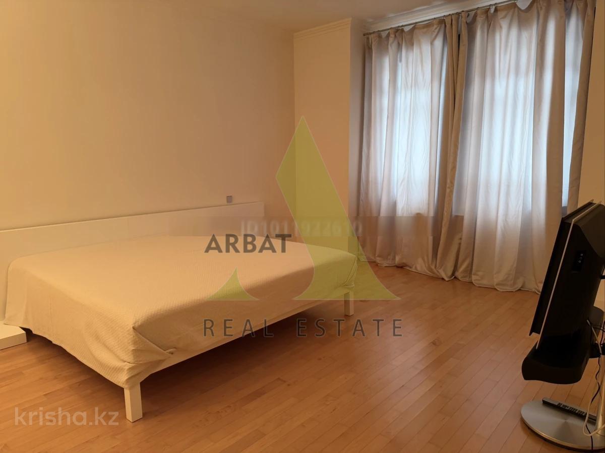 Фото Квартира, 6 комн, 423 м², 3/4 эт., 2009 г.п.