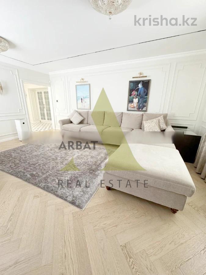 Фото Квартира, 3 комн, 138 м², 4/4 эт., 1978 г.п.