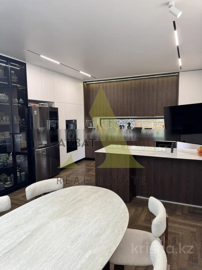 Фото Дом, 5 комн, 300м²