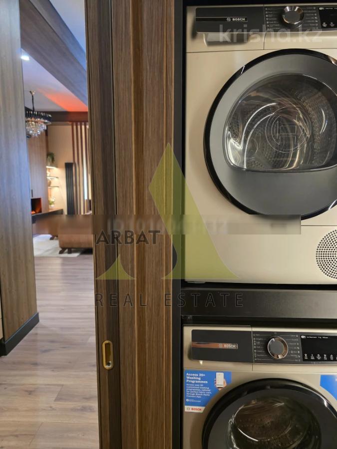 Фото Квартира, 2 комн, 97.3 м², 1/3 эт., 2025 г.п.