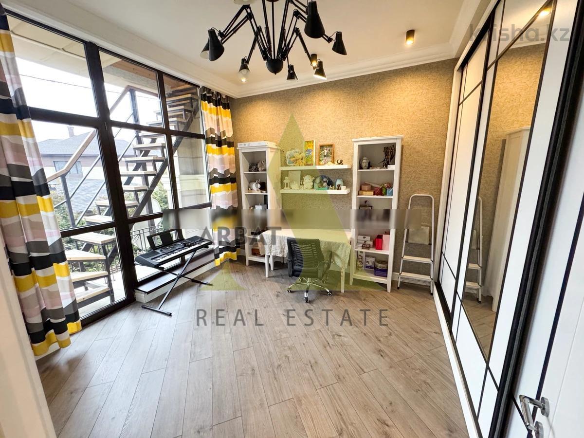 Фото Отдельный дом, 5 комн, 235м²