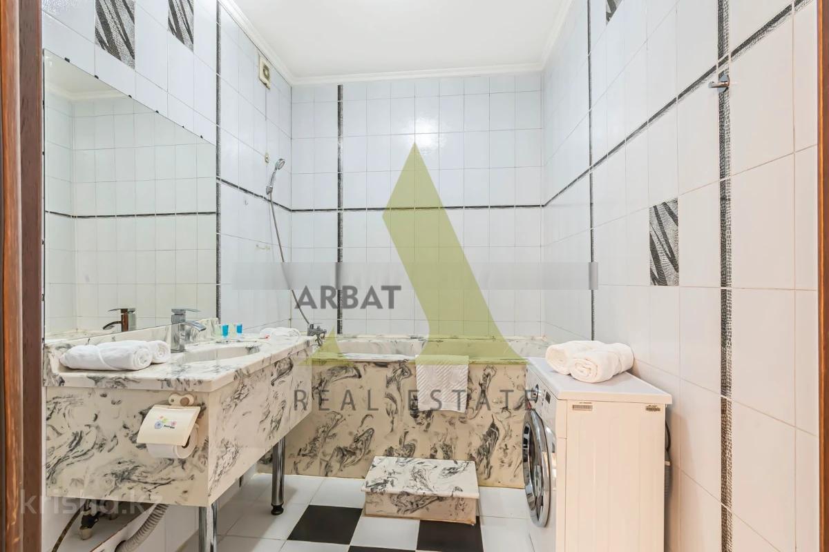 Фото Квартира, 2 комн, 100 м², 11/30 эт.