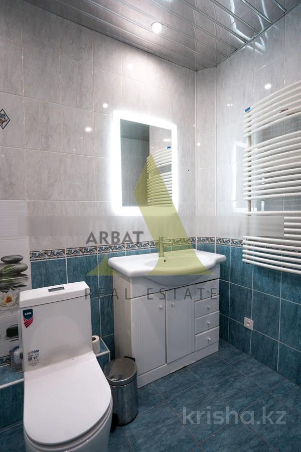 Фото Квартира, 5 комн, 226.2 м², 1/6 эт., 1996 г.п.