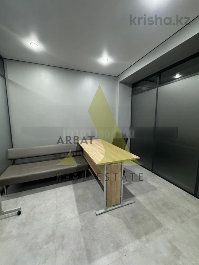 Фото Квартира, 6 комн, 440 м², 1/3 эт., 2022 г.п.