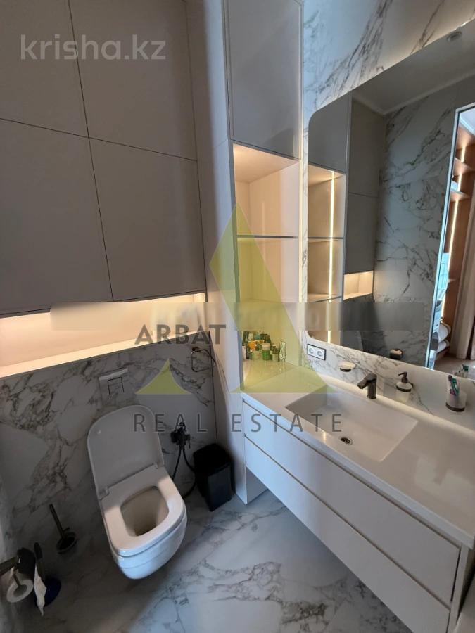 Фото Квартира, 2 комн, 84 м², 3/9 эт.
