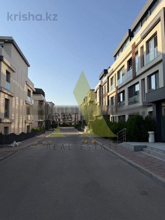 Фото Квартира, 5 комн, 258 м², 3/3 эт., 2024 г.п.