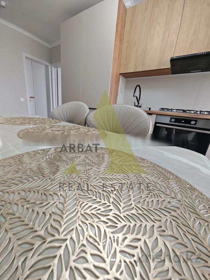 Фото Квартира, 2 комн, 55 м², 5/5 эт.