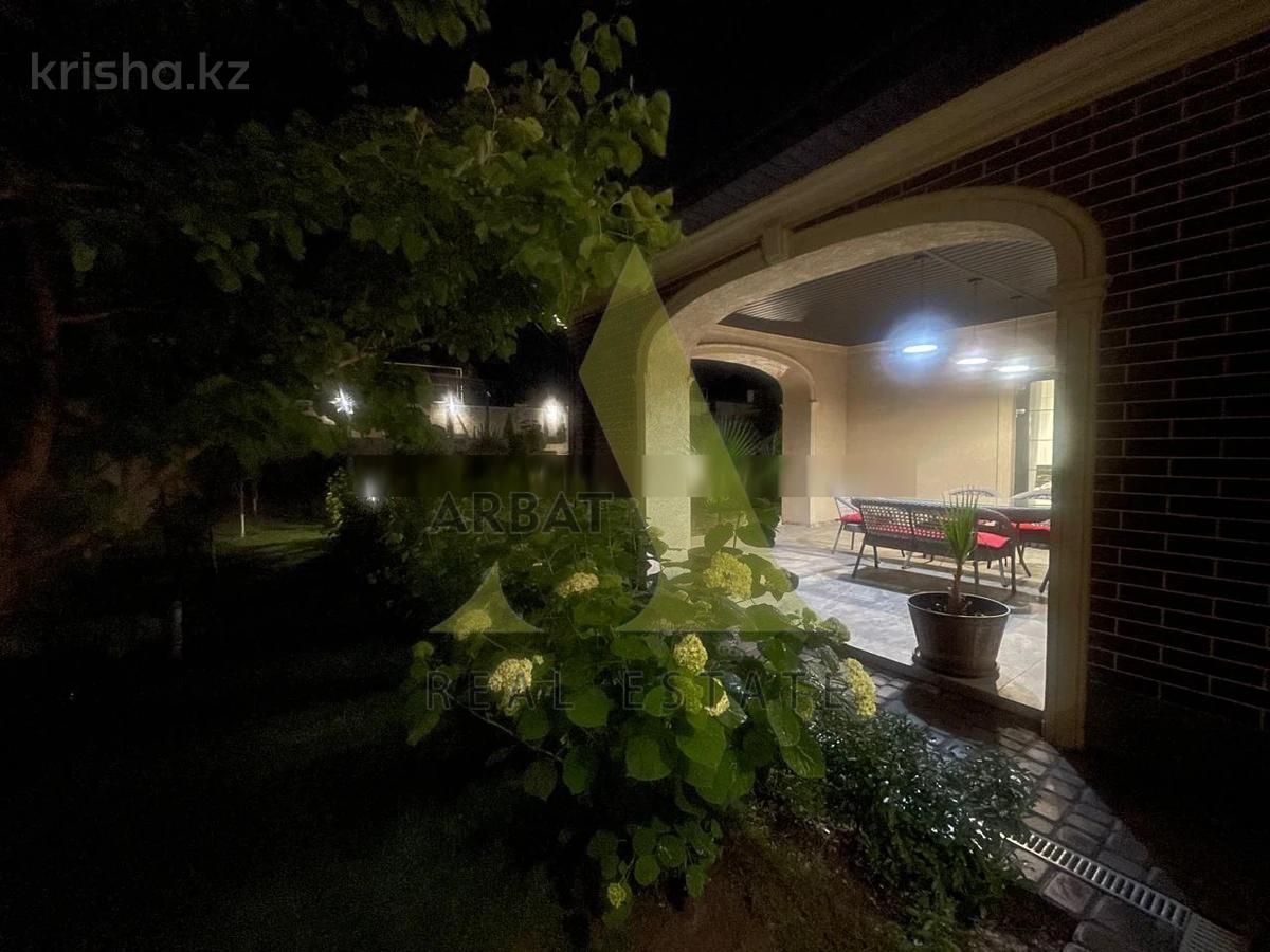 Фото Отдельный дом, 6 комн, 315м²