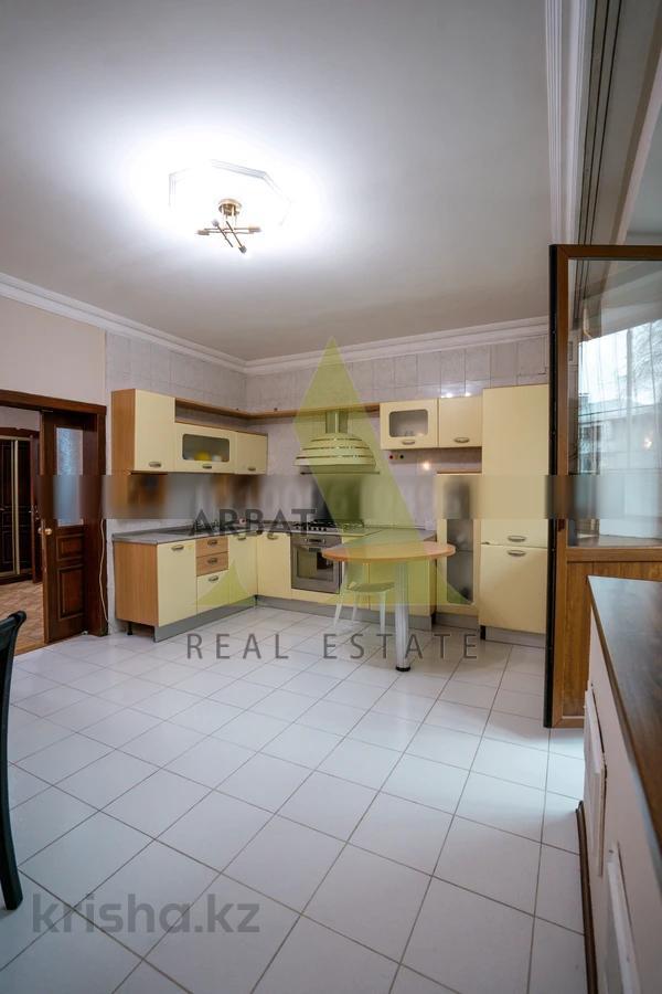 Фото Квартира, 5 комн, 226.2 м², 1/6 эт., 1996 г.п.