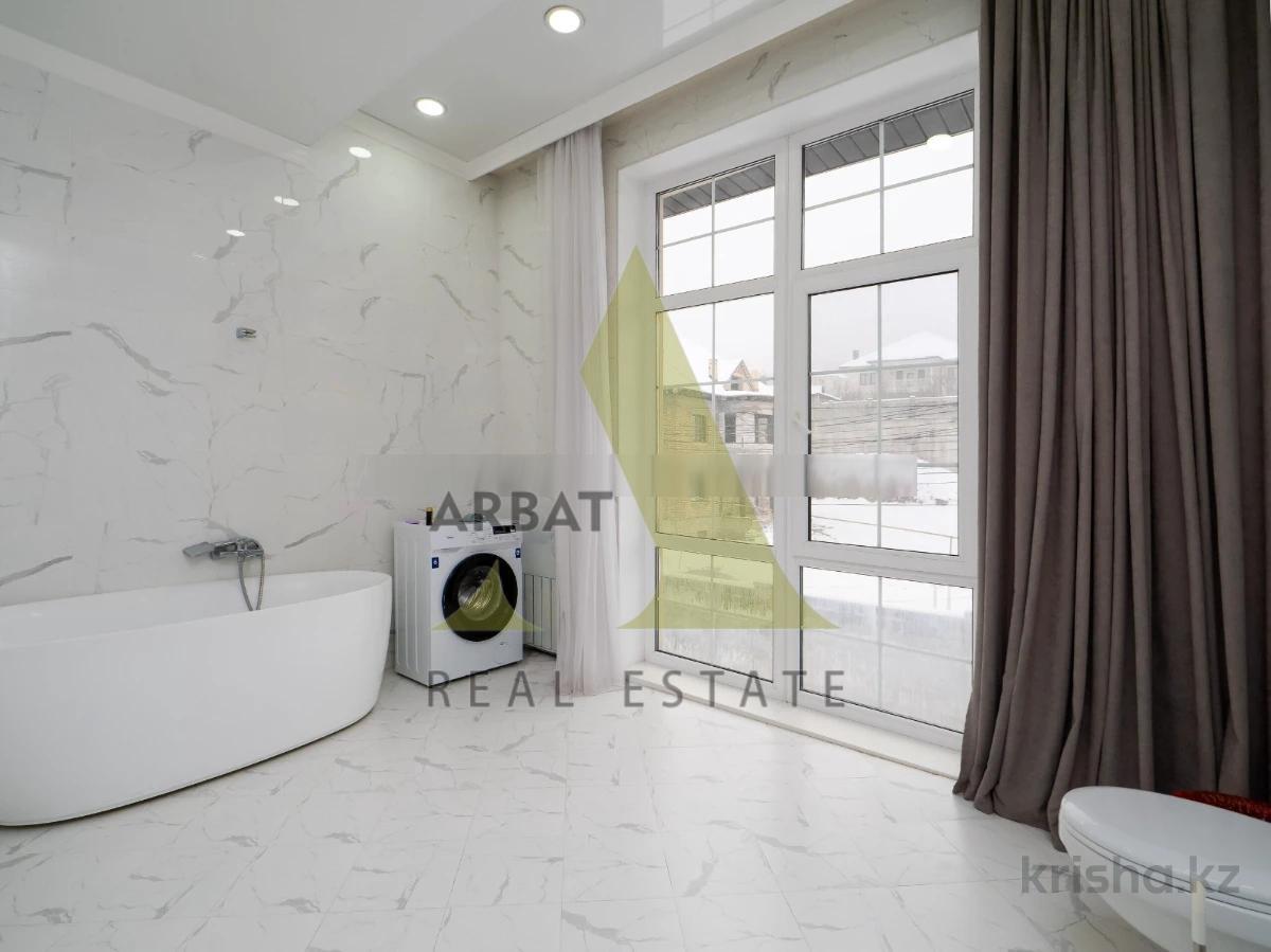 Фото Отдельный дом, 7 комн, 550м²