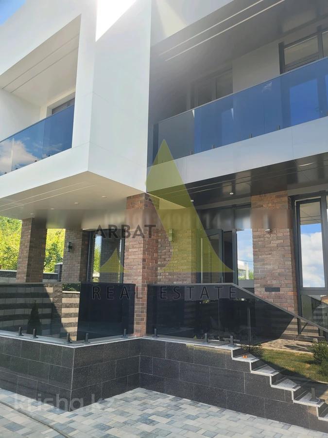 Фото Квартира, 5 комн, 250 м², 1/5 эт., 2025 г.п.