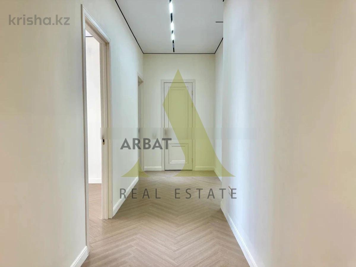 Фото Квартира, 4 комн, 200 м², 3/6 эт., 2013 г.п.