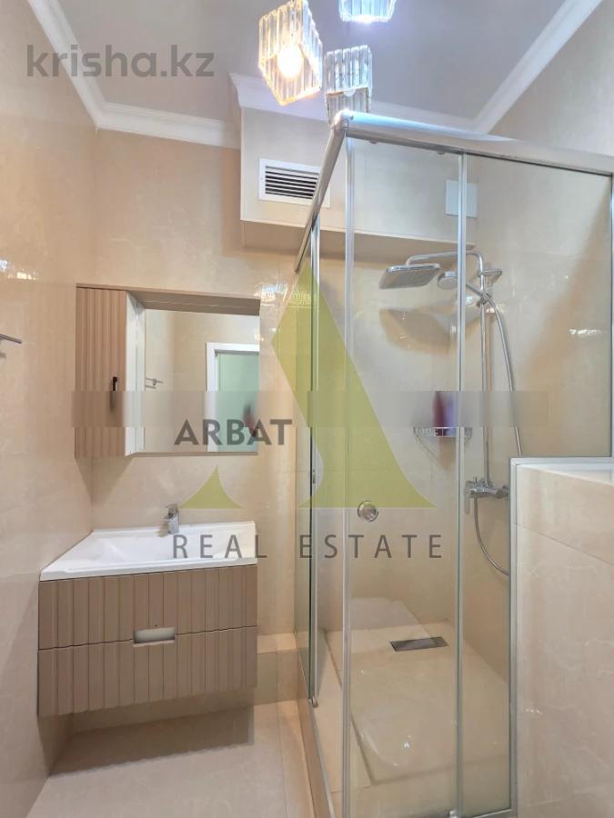 Фото Квартира, 4 комн, 121.5 м², 1/4 эт., 2018 г.п.