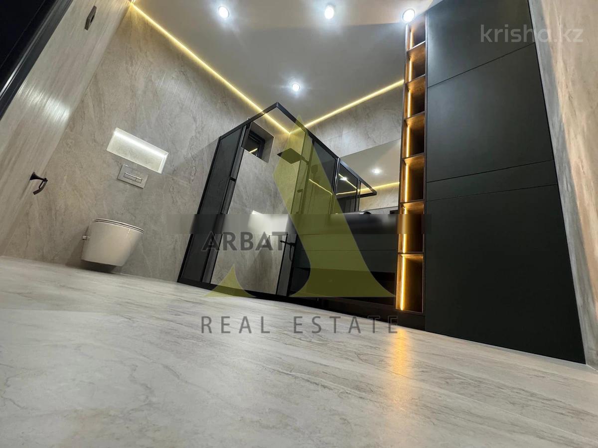 Фото Отдельный дом, 6 комн, 235м²