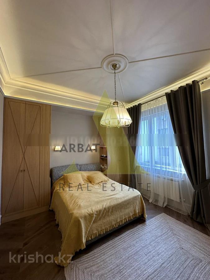 Фото Квартира, 5 комн, 230 м², 1/2 эт., 2010 г.п.