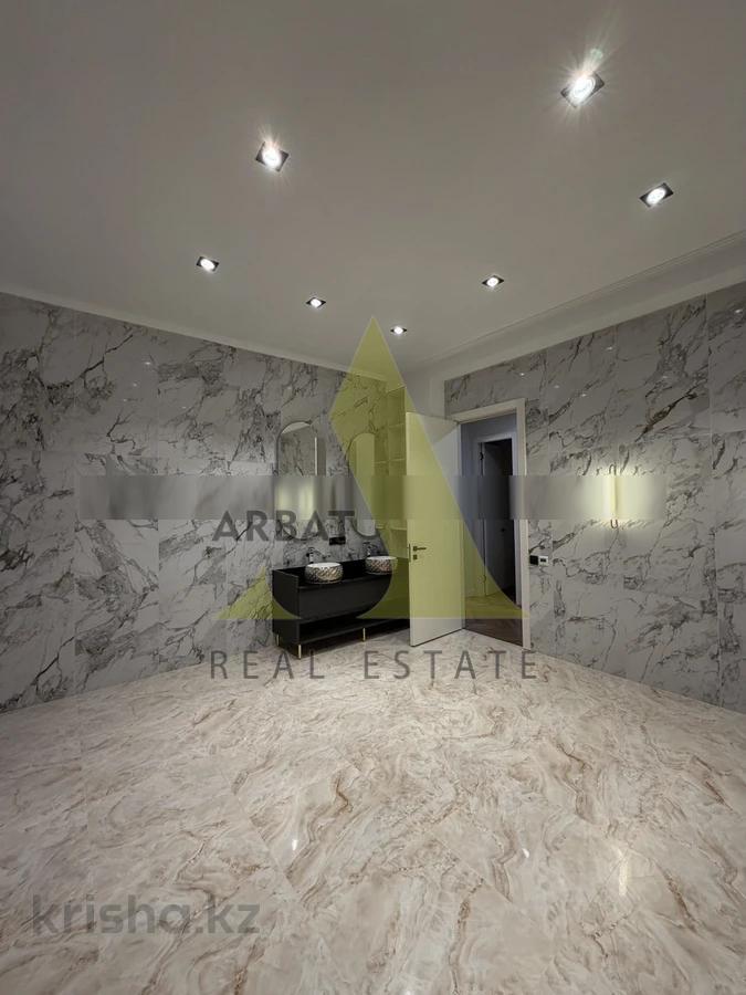 Фото Квартира, 6 комн, 380 м², 1/3 эт.