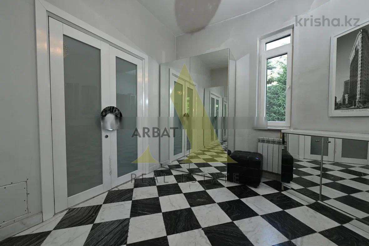 Фото Отдельный дом, 6 комн, 860м²