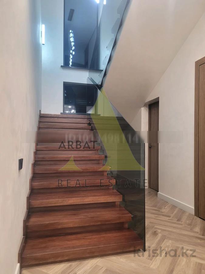 Фото Квартира, 5 комн, 250 м², 1/5 эт., 2025 г.п.