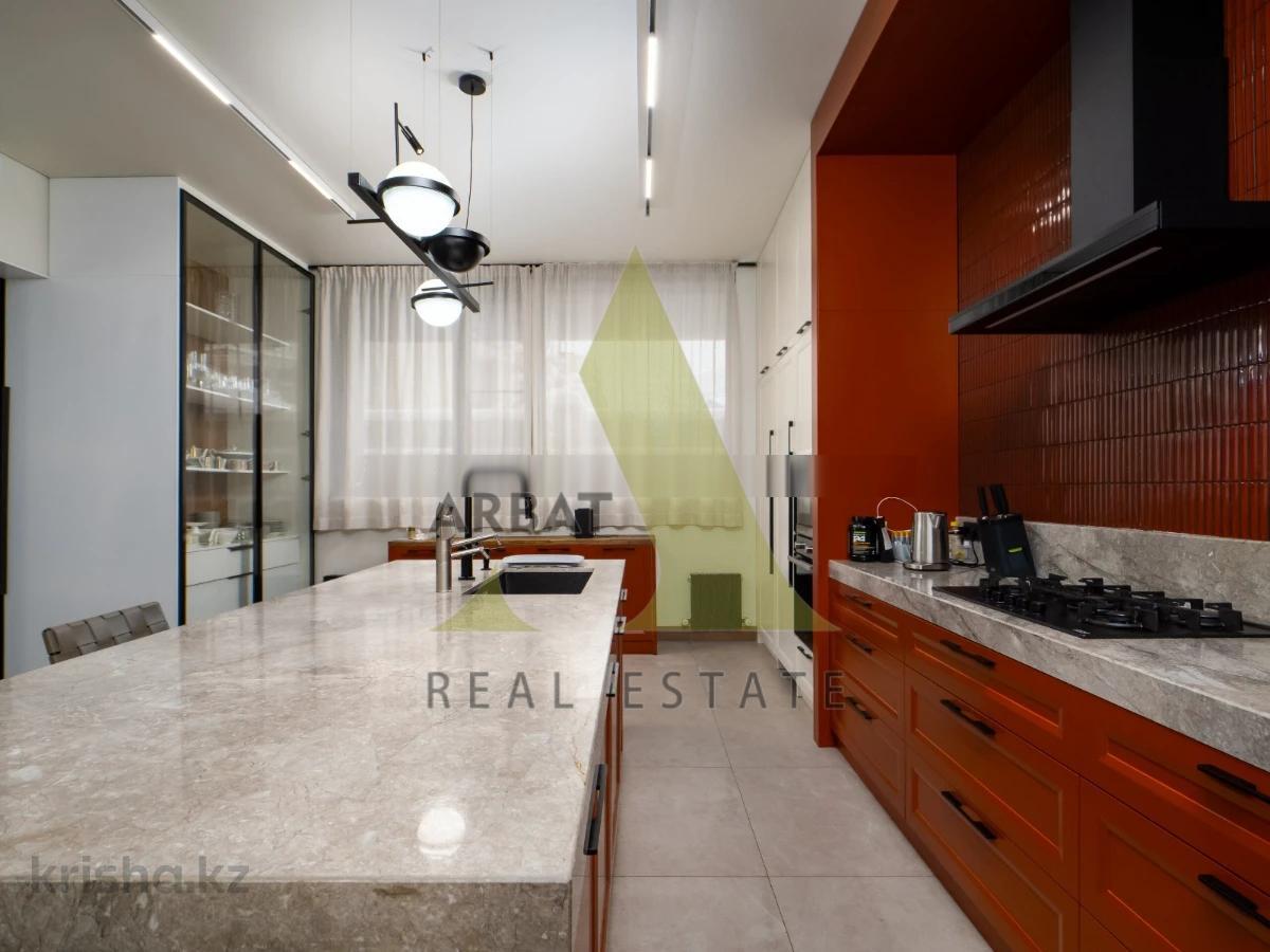 Фото Отдельный дом, 7 комн, 800м²