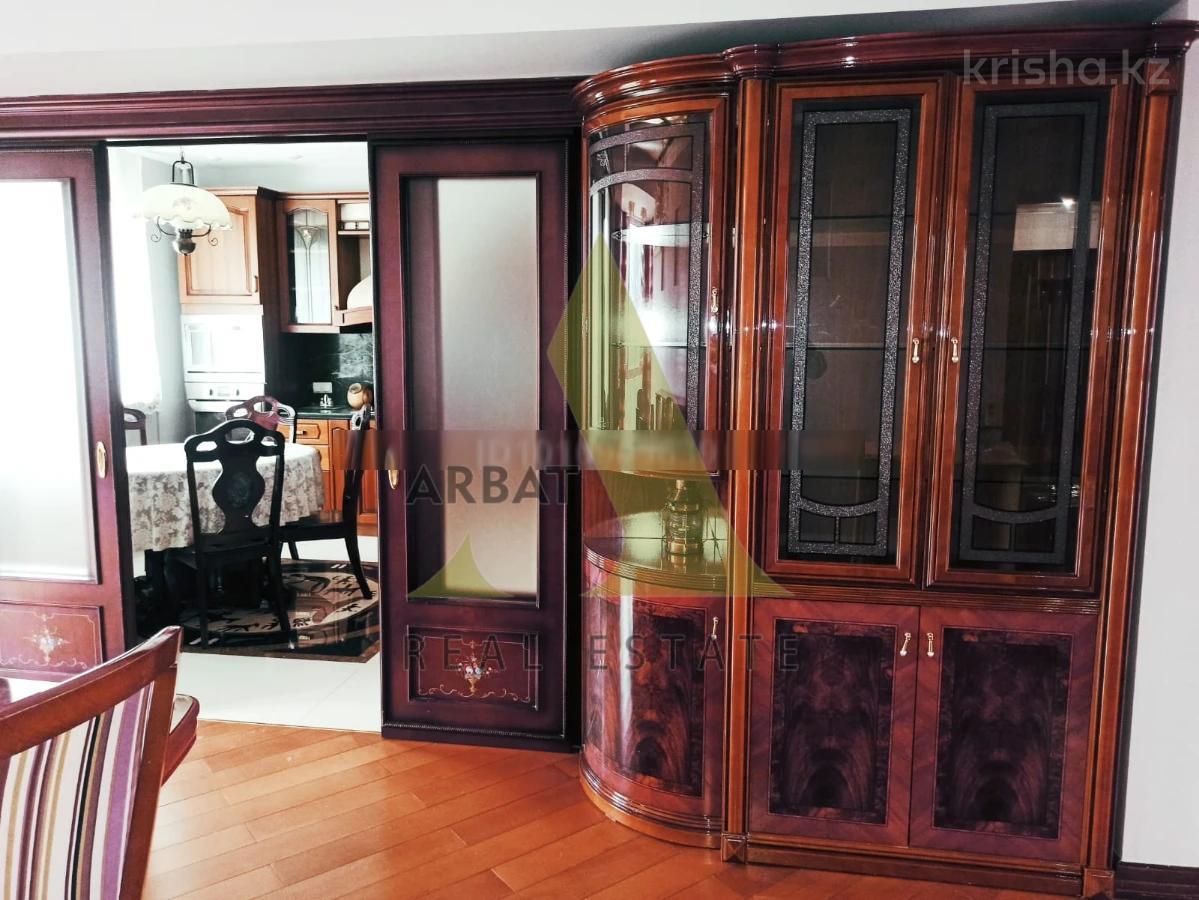 Фото Квартира, 5 комн, 175 м², 2/5 эт., 2005 г.п.