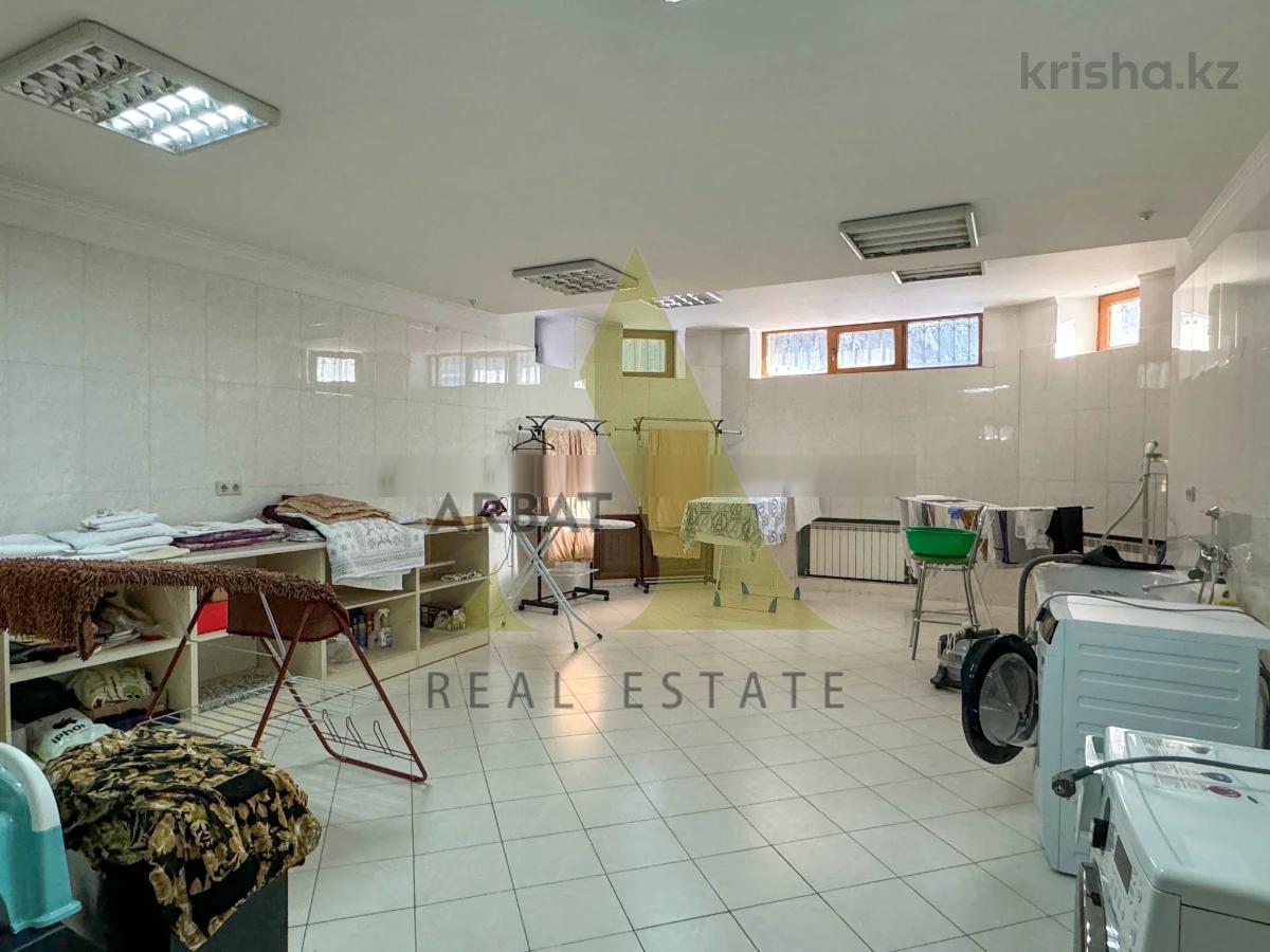 Фото Отдельный дом, 10 комн, 867.3м²