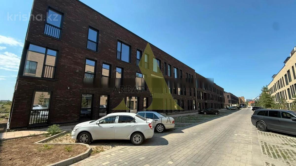 Фото Квартира, 3 комн, 101 м², 1/3 эт.