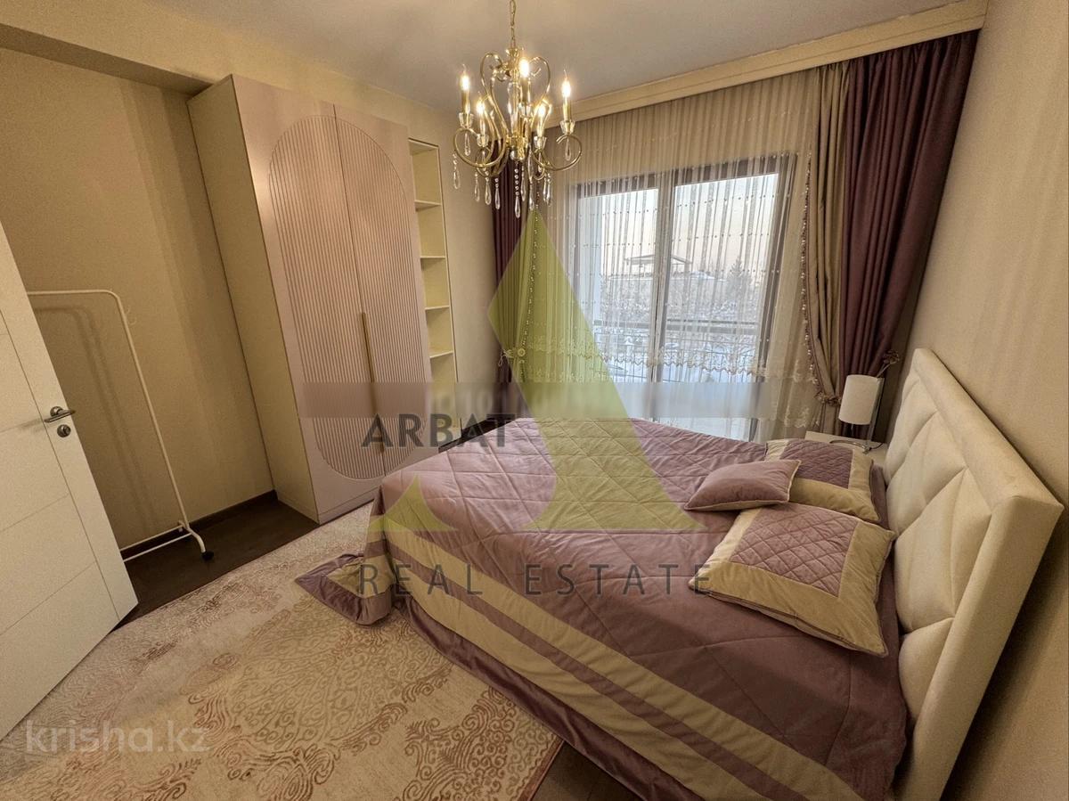 Фото Квартира, 5 комн, 220 м², 2 эт., 2007 г.п.