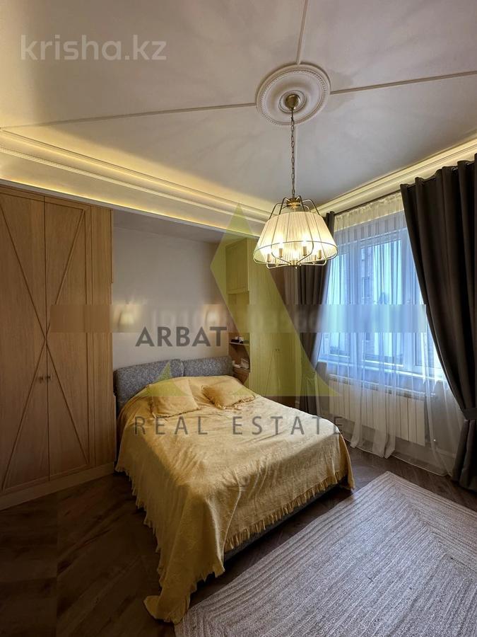 Фото Квартира, 5 комн, 230 м², 1/2 эт., 2010 г.п.