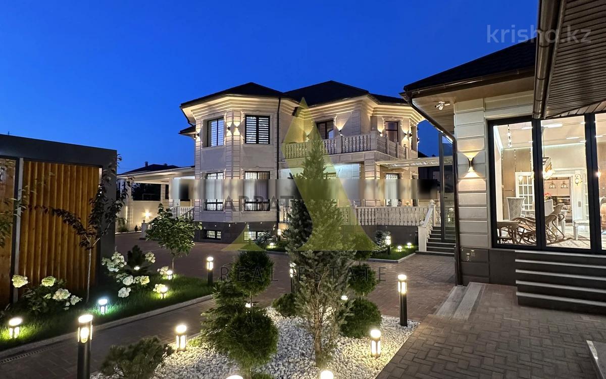 Фото Отдельный дом, 7 комн, 650м²