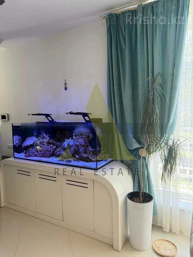 Фото Отдельный дом, 5 комн, 350м²