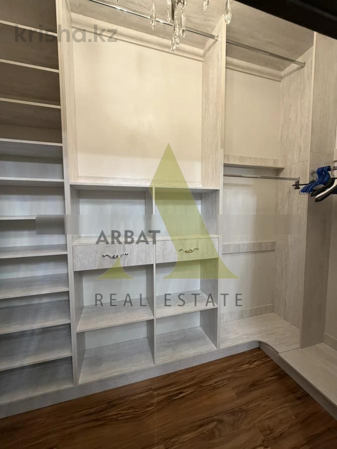 Фото Квартира, 2 комн, 68 м², 3/7 эт., 2017 г.п.