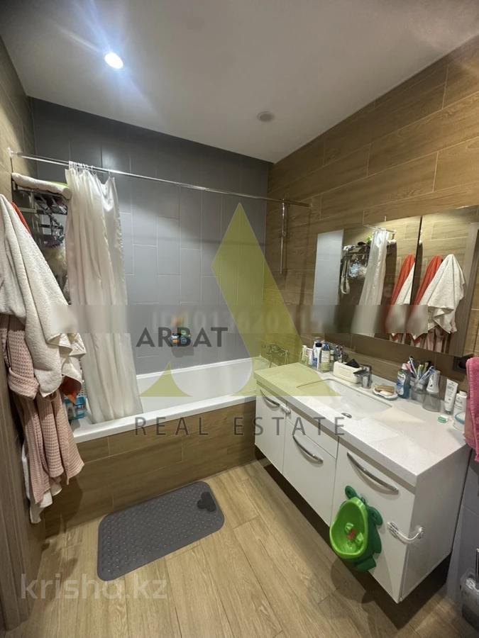 Фото Квартира, 3 комн, 112.1 м², 10/12 эт.