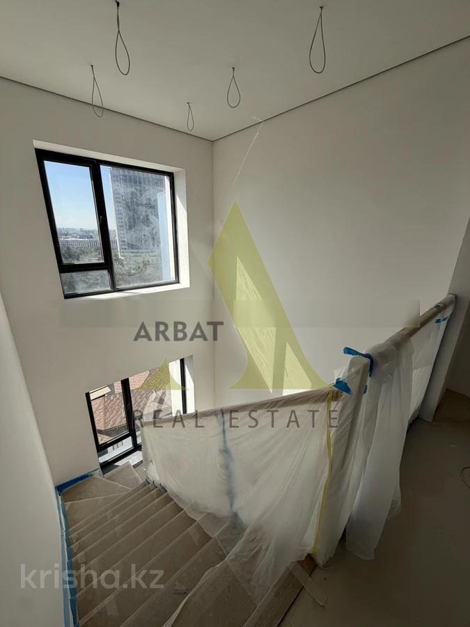 Фото Квартира, 5 комн, 194 м², 12/13 эт., 2022 г.п.
