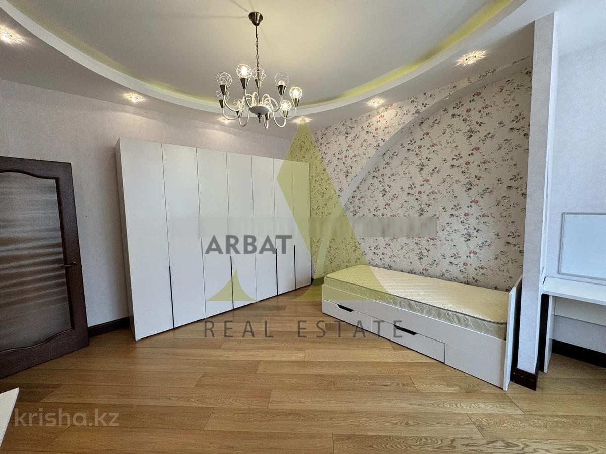 Фото Квартира, 4 комн, 206 м², 6/7 эт., 2007 г.п.