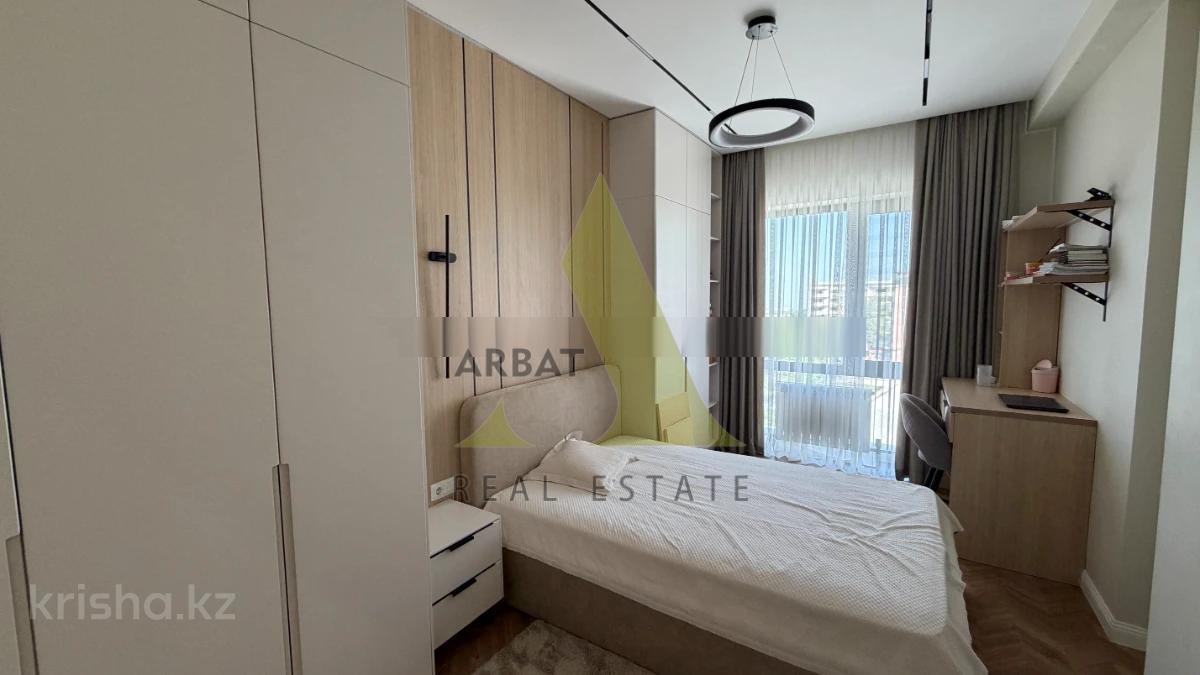 Фото Квартира, 4 комн, 236 м², 4/5 эт., 2022 г.п.