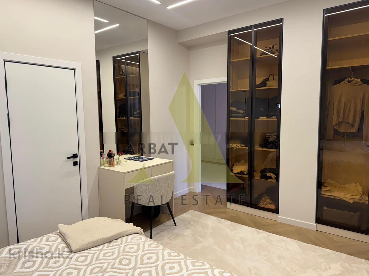 Фото Квартира, 4 комн, 230 м², 4/4 эт., 2023 г.п.