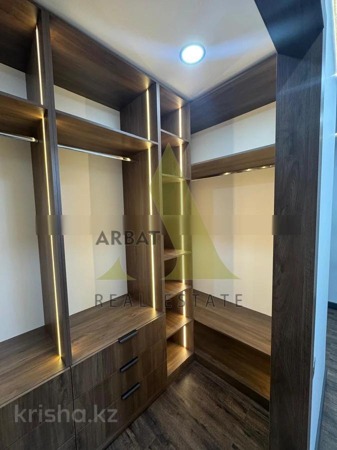 Фото Отдельный дом, 6 комн, 235м²