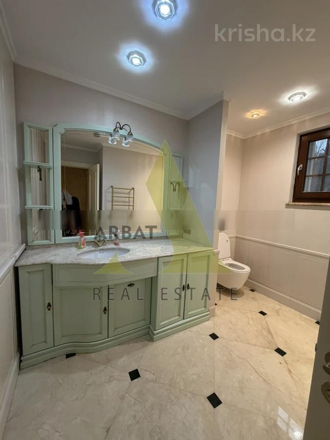 Фото Квартира, 5 комн, 220 м², 1/2 эт., 2006 г.п.