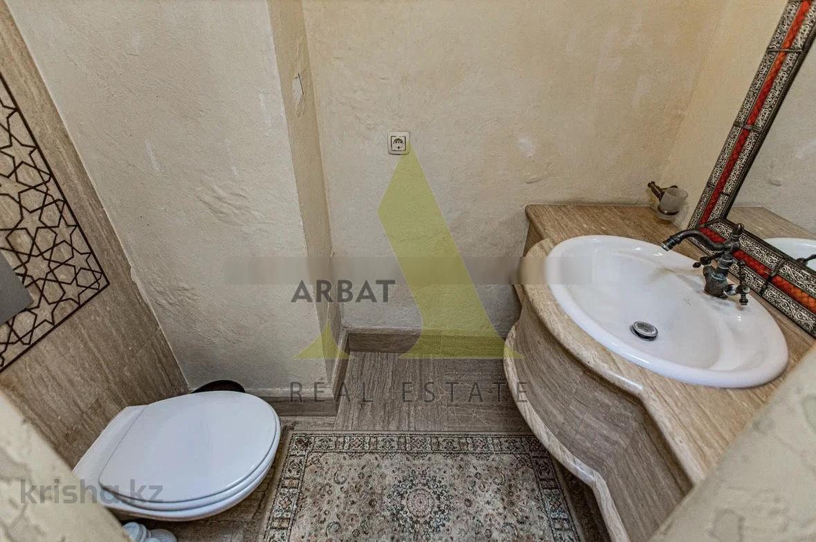 Фото Отдельный дом, 6 комн, 700м²