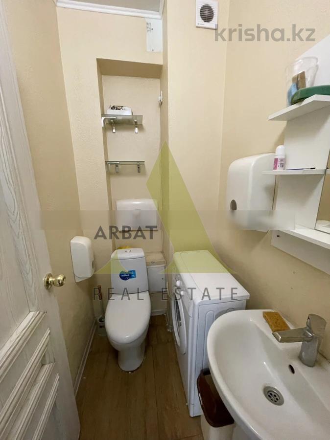 Фото Магазины и бутики, общепит, салоны красоты, медцентры и аптеки, 92 м²