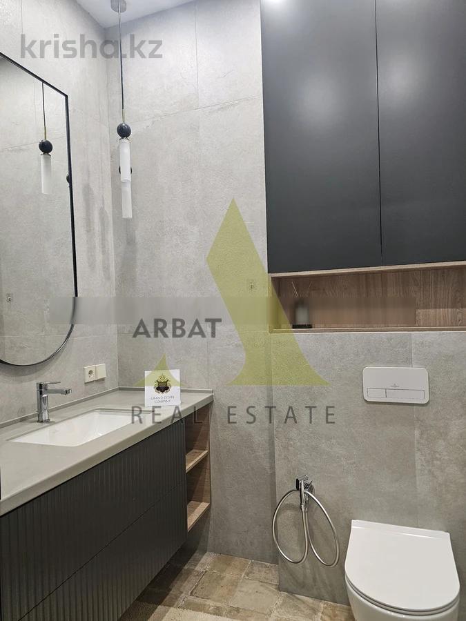 Фото Квартира, 4 комн, 148.3 м², 3/7 эт., 2016 г.п.