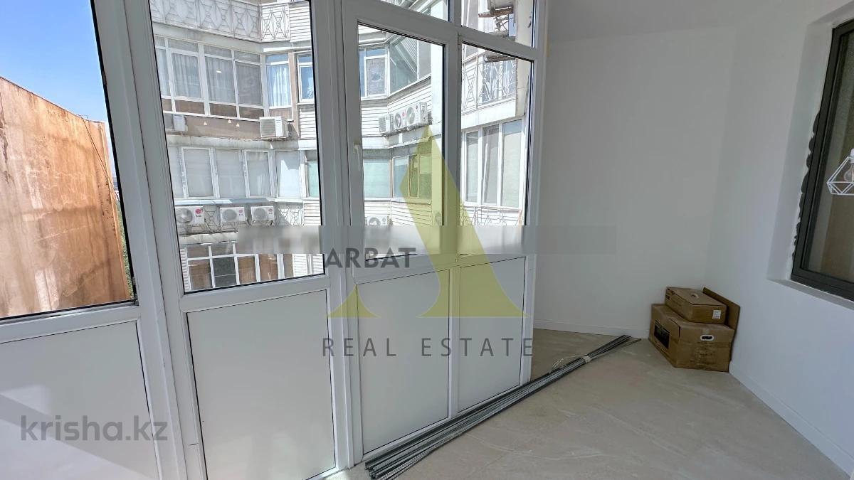 Фото Квартира, 4 комн, 160 м², 5/10 эт., 2008 г.п.