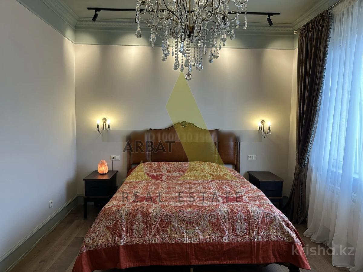 Фото Квартира, 5 комн, 230 м², 1/2 эт., 2010 г.п.