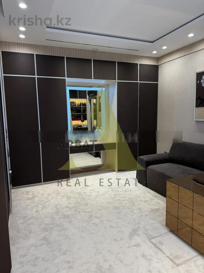 Фото Квартира, 6 комн, 340 м², 6/6 эт., 2013 г.п.