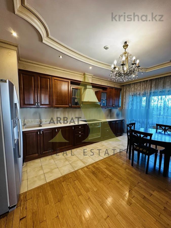 Фото Квартира, 5 комн, 196 м², 6/17 эт., 2005 г.п.