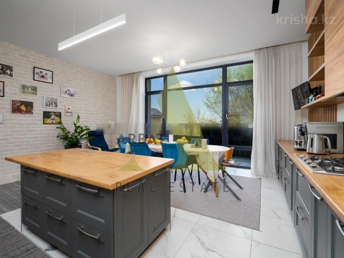 Фото Отдельный дом, 7 комн, 450м²